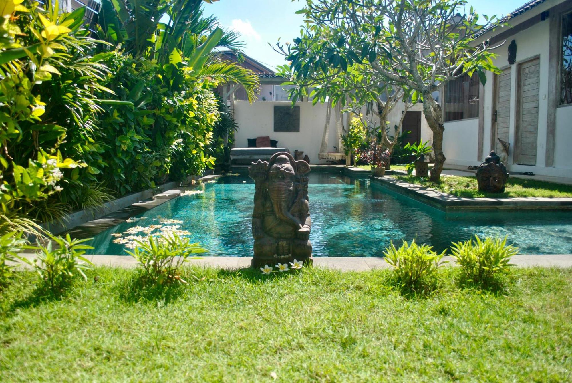 Damai Uluwatu Hotel ภายนอก รูปภาพ